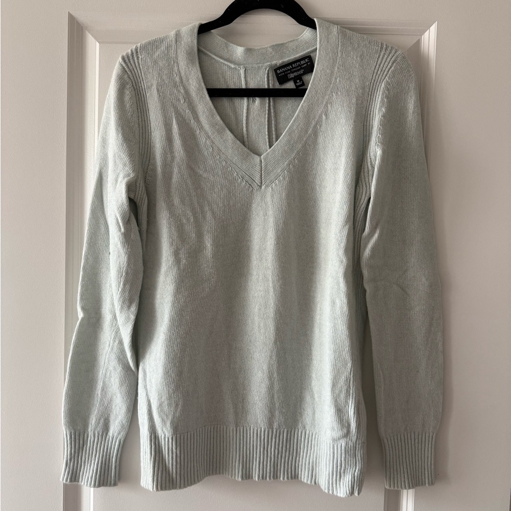 Banana Republic Wool V-Neck Sweater
